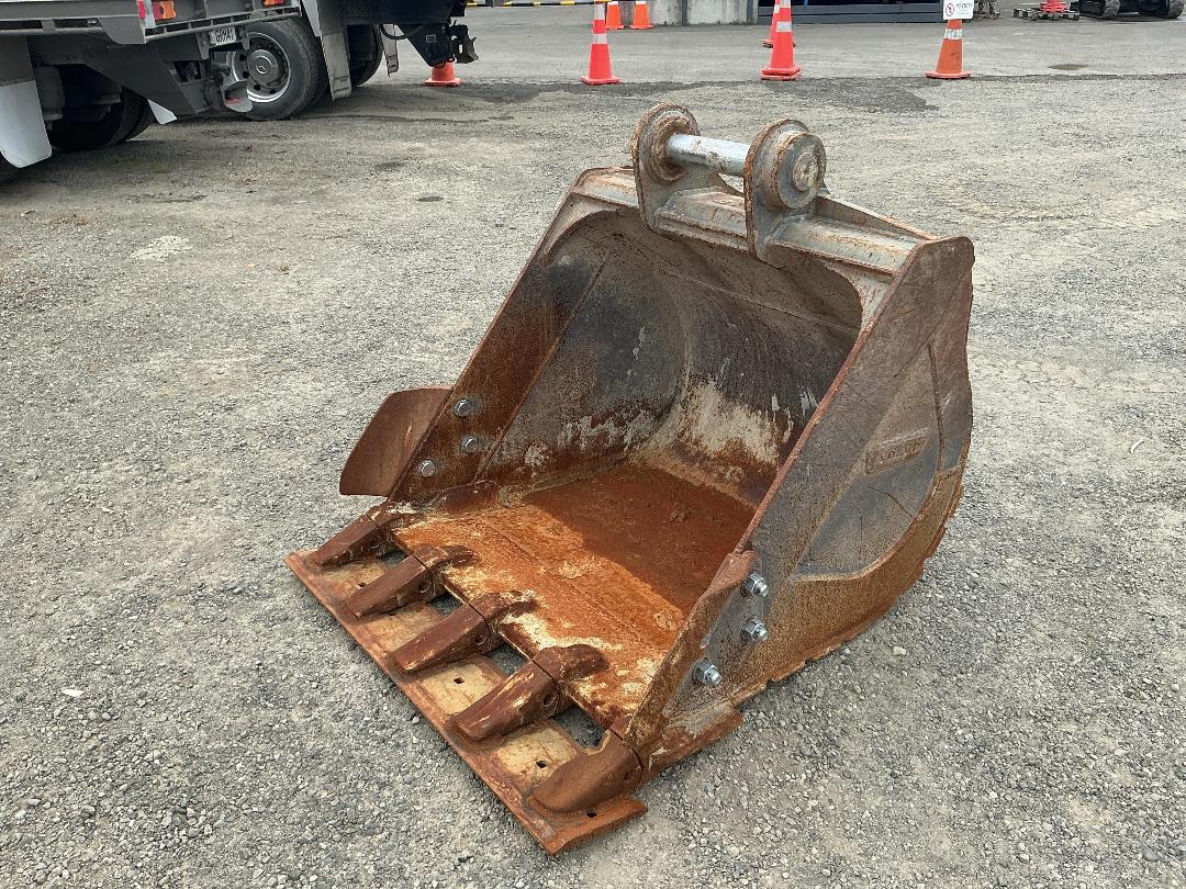 Photo '21' of Volvo EC145CL Excavator