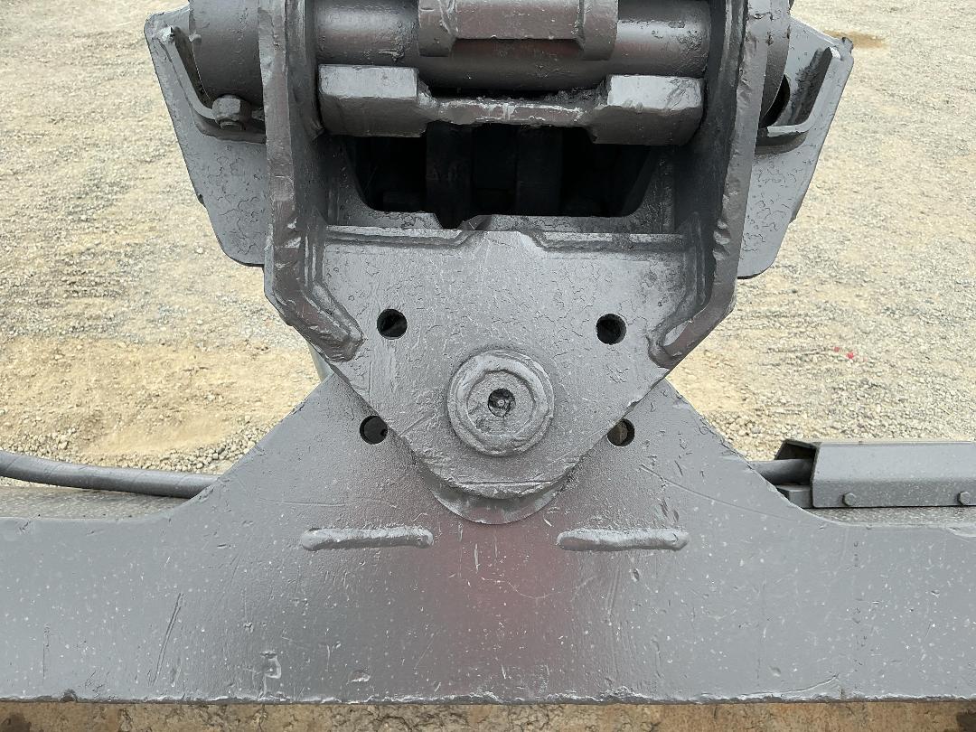 Photo '40' of Volvo EC145CL Excavator