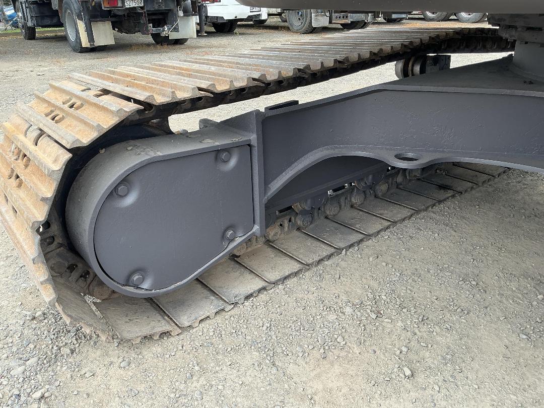 Photo '44' of Volvo EC145CL Excavator