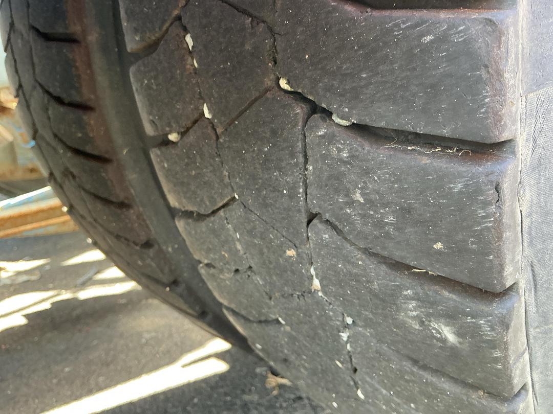 Photo '26' of Volvo FM 540 SERIES 4 8X4R Cab Chassis Photo '26' of Volvo FM 540 SERIES 4 8X4R Cab Chassis