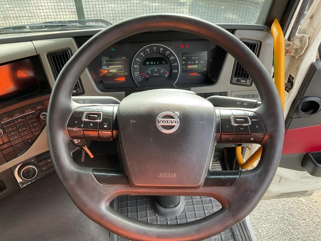 Photo '12' of Volvo FM540 Cab Chassis