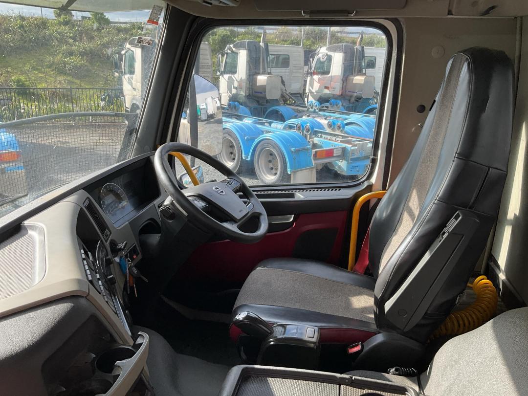 Photo '18' of Volvo FM540 Cab Chassis