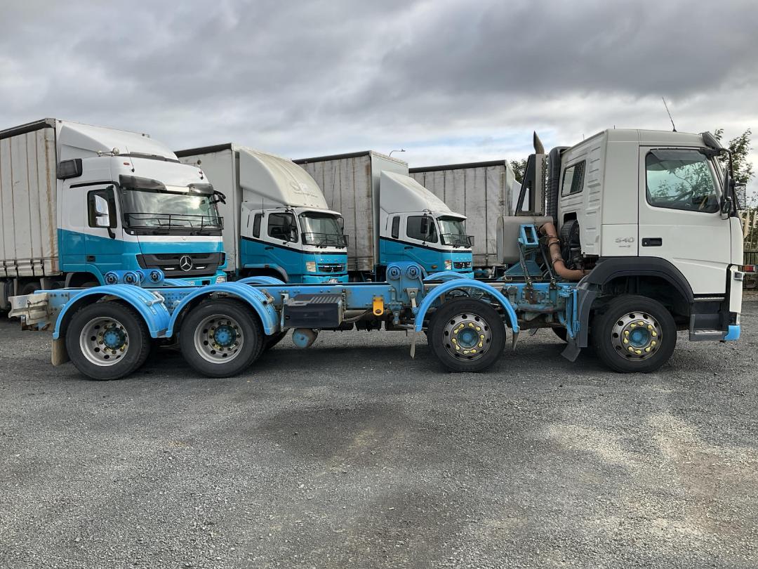 Photo '3' of Volvo FM540 Cab Chassis