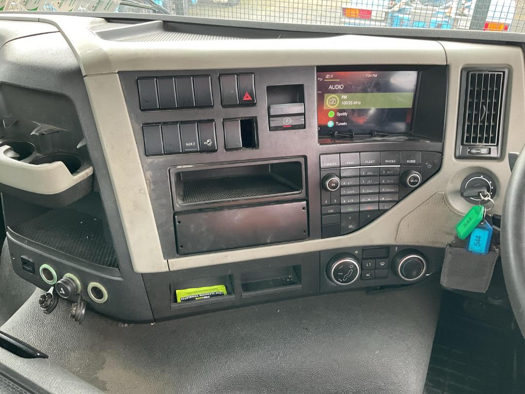 Photo '14' of Volvo FM540 Cab Chassis