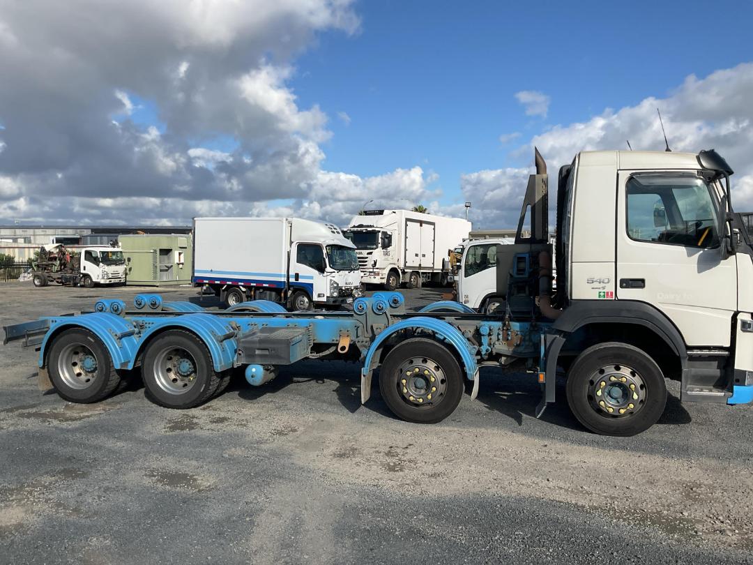 Photo '3' of Volvo FM540 Cab Chassis