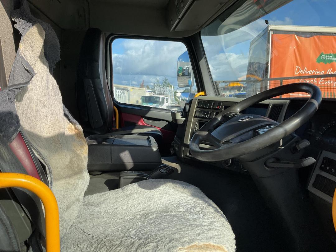 Photo '11' of Volvo FM540 Cab Chassis