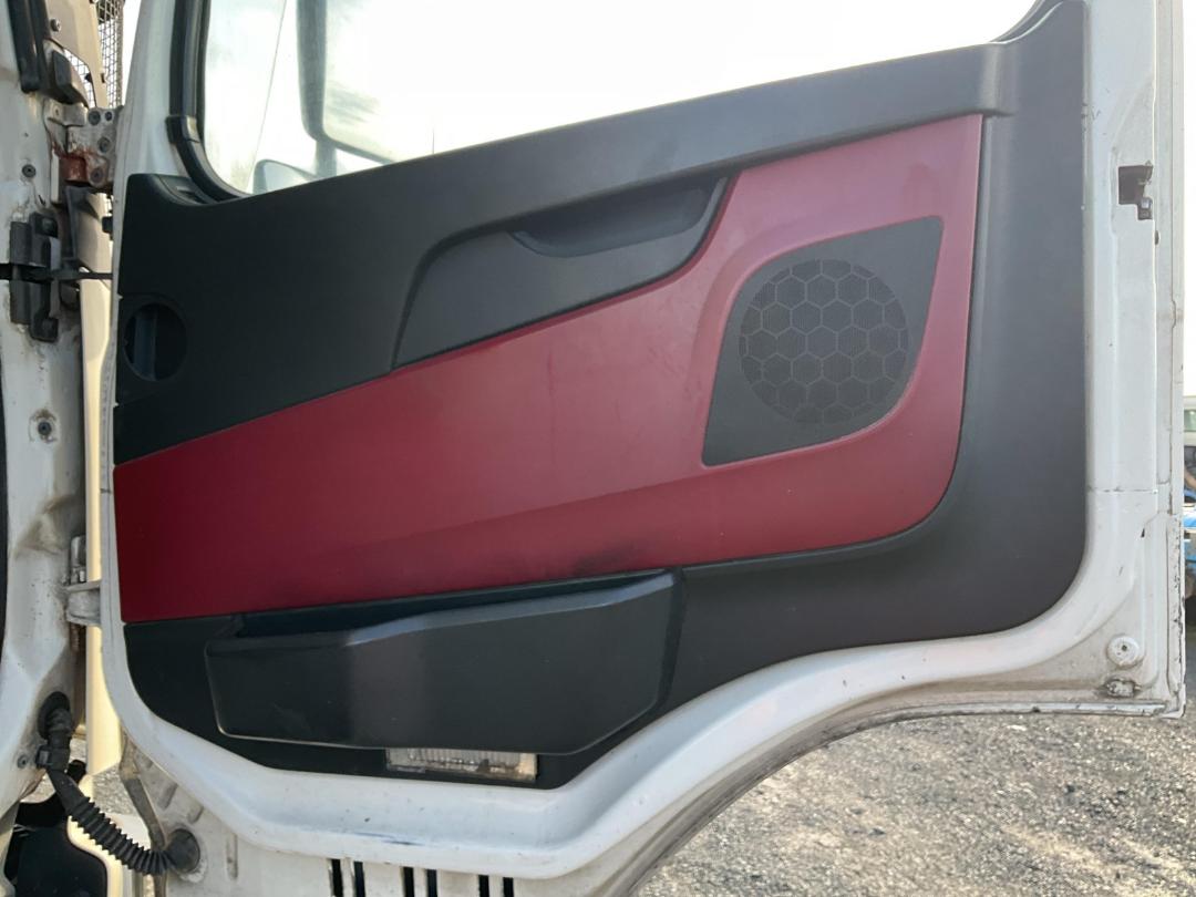 Photo '12' of Volvo FM540 Cab Chassis