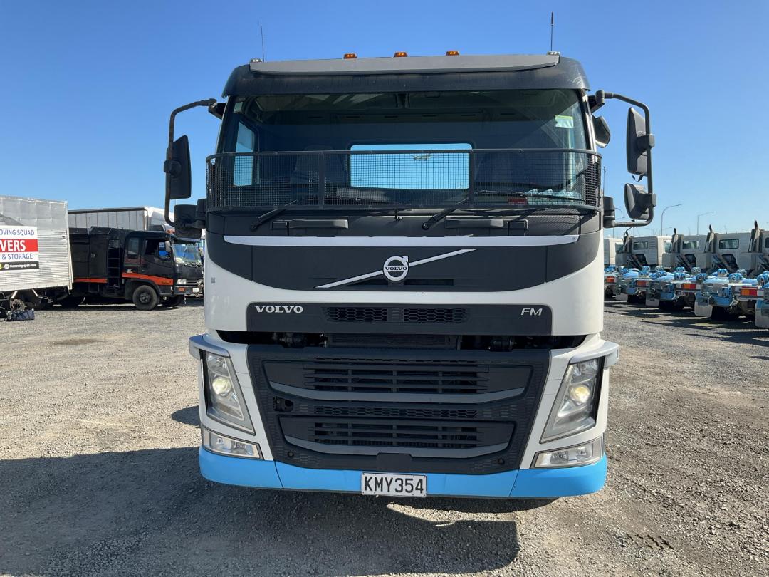 Photo '10' of Volvo FM540 Cab Chassis