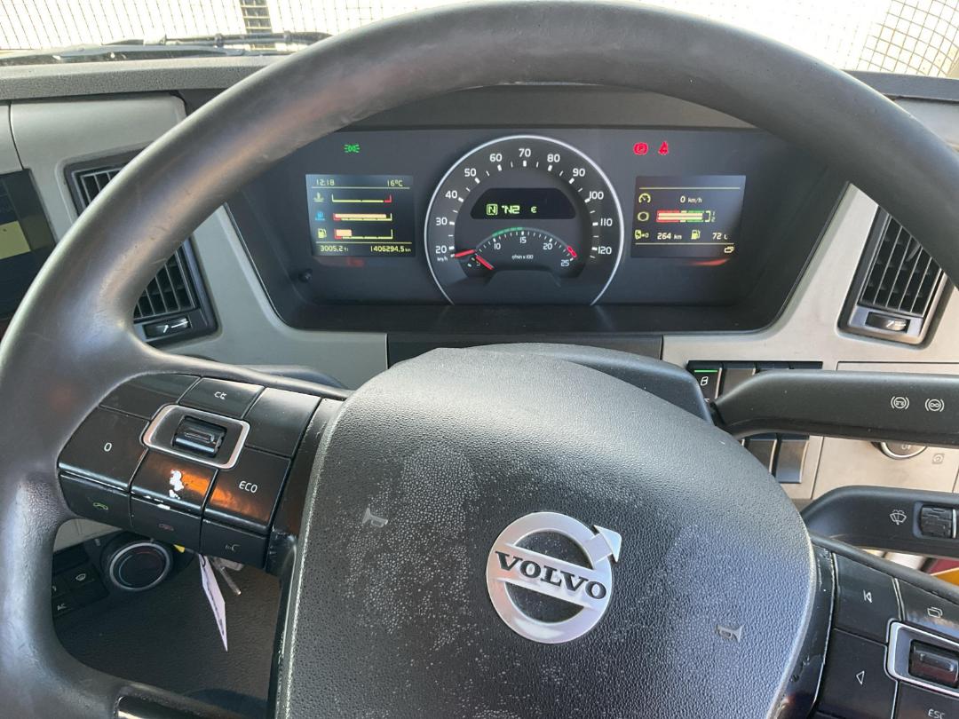 Photo '12' of Volvo FM540 Cab Chassis