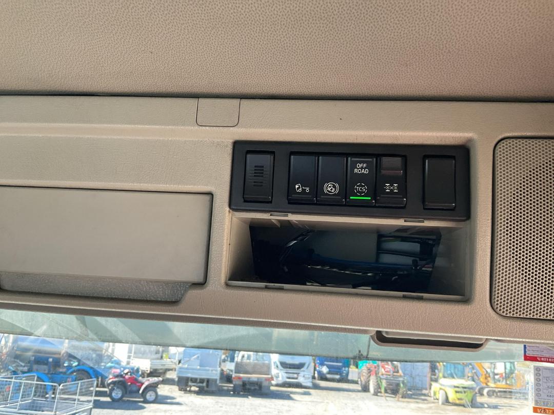 Photo '15' of Volvo FM540 Cab Chassis