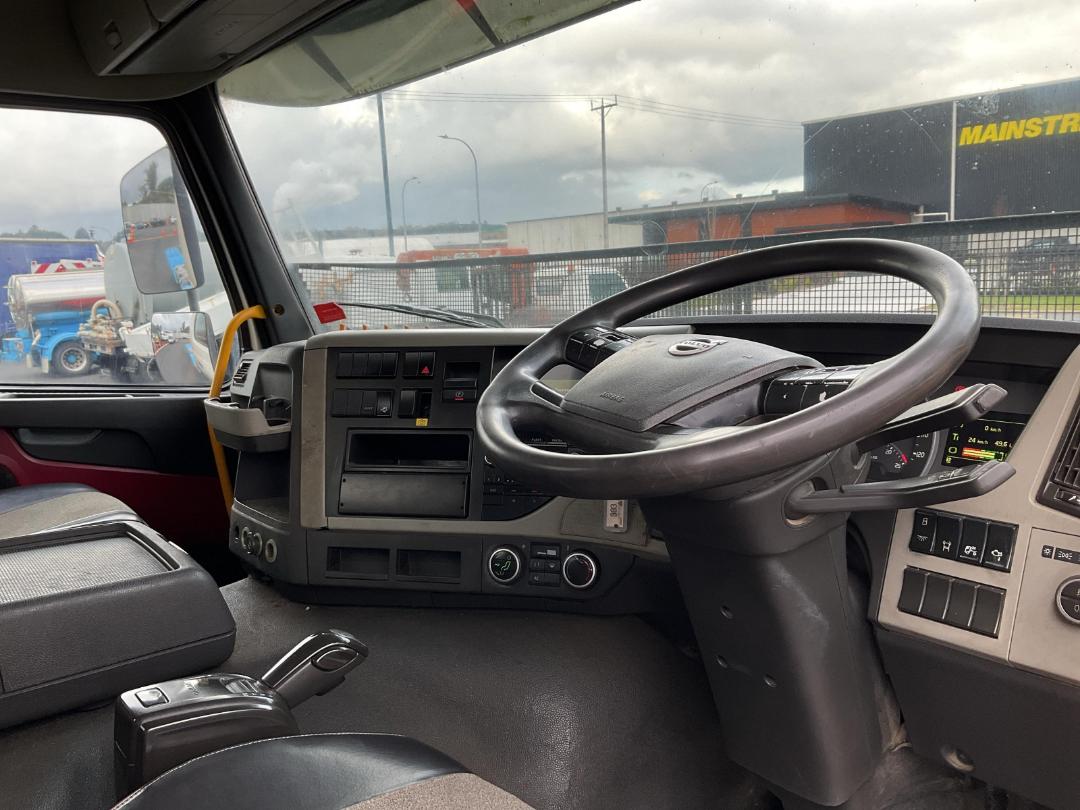 Photo '12' of Volvo FM540 Cab Chassis