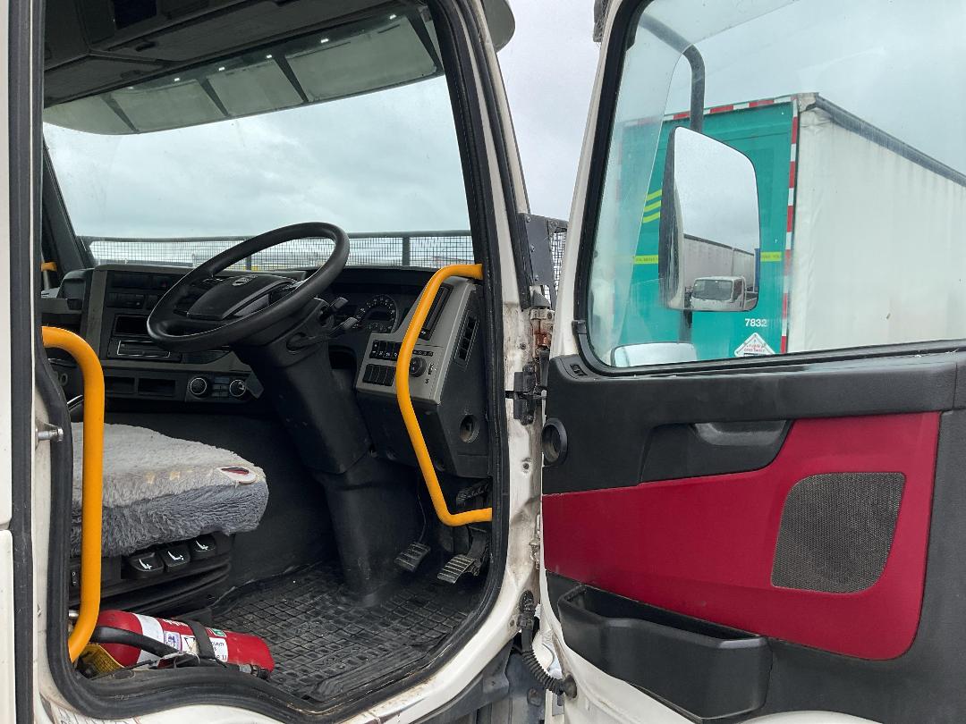 Photo '11' of Volvo FM540 Cab Chassis
