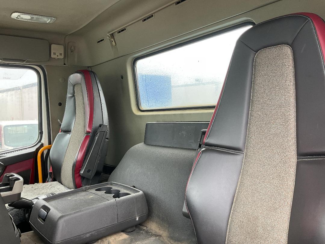 Photo '24' of Volvo FM540 Cab Chassis