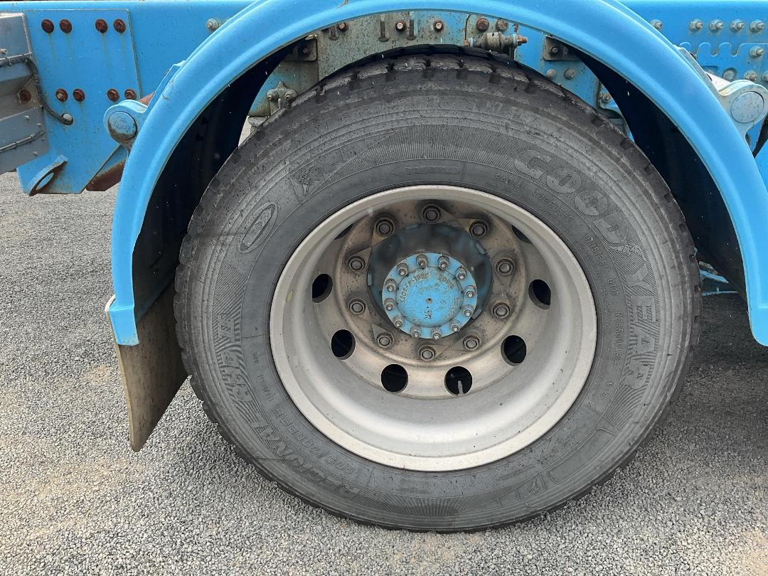 Photo '40' of Volvo FM540 Cab Chassis