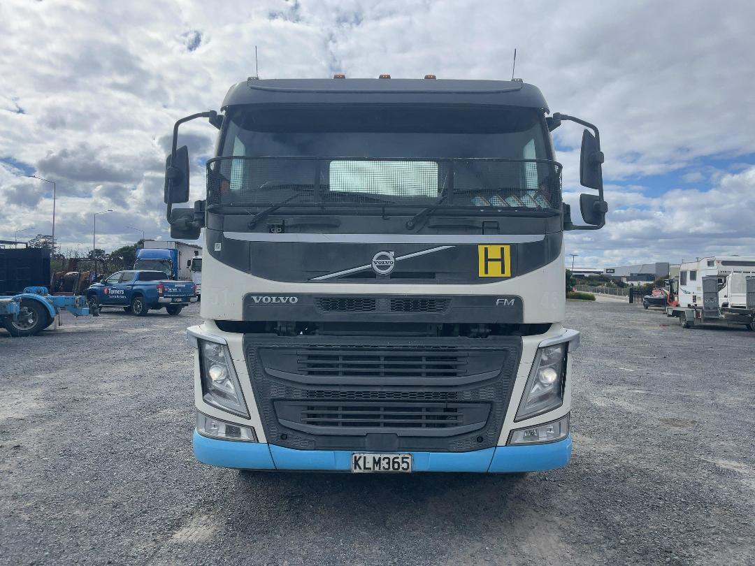 Photo '10' of Volvo FM540 Cab Chassis