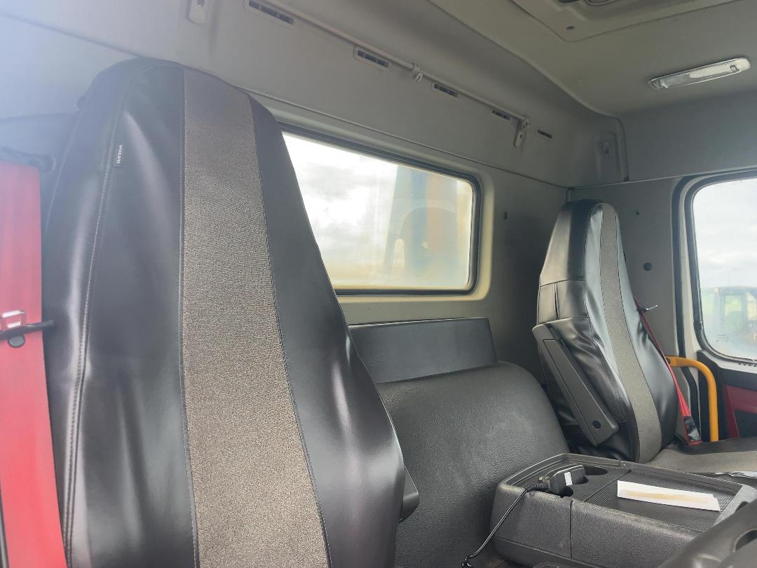 Photo '18' of Volvo FM540 Cab Chassis