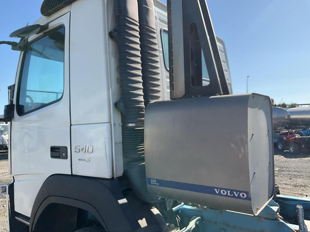 Photo '18' of Volvo FM540 Cab Chassis