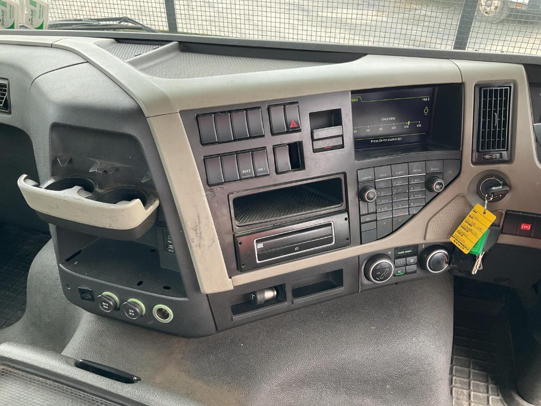 Photo '17' of Volvo FM540 Cab Chassis