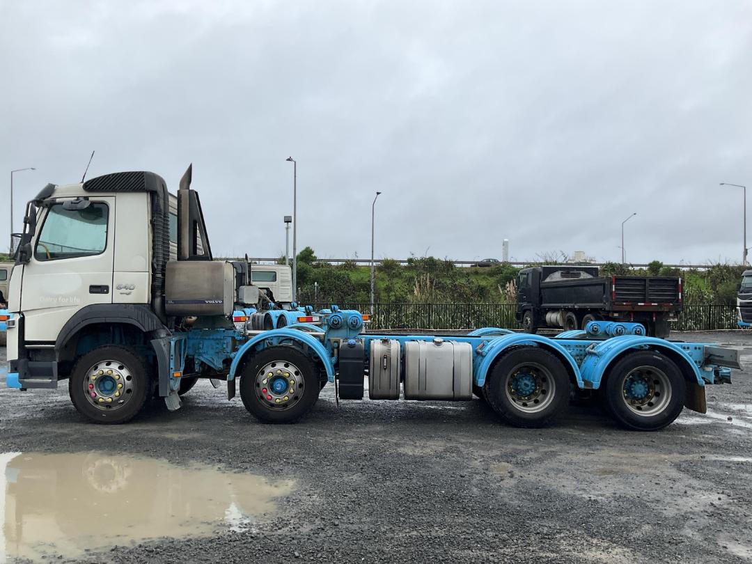 Photo '7' of Volvo FM540 Cab Chassis