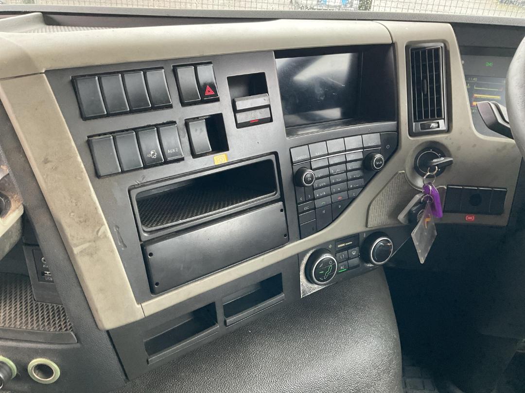 Photo '16' of Volvo FM540 Cab Chassis