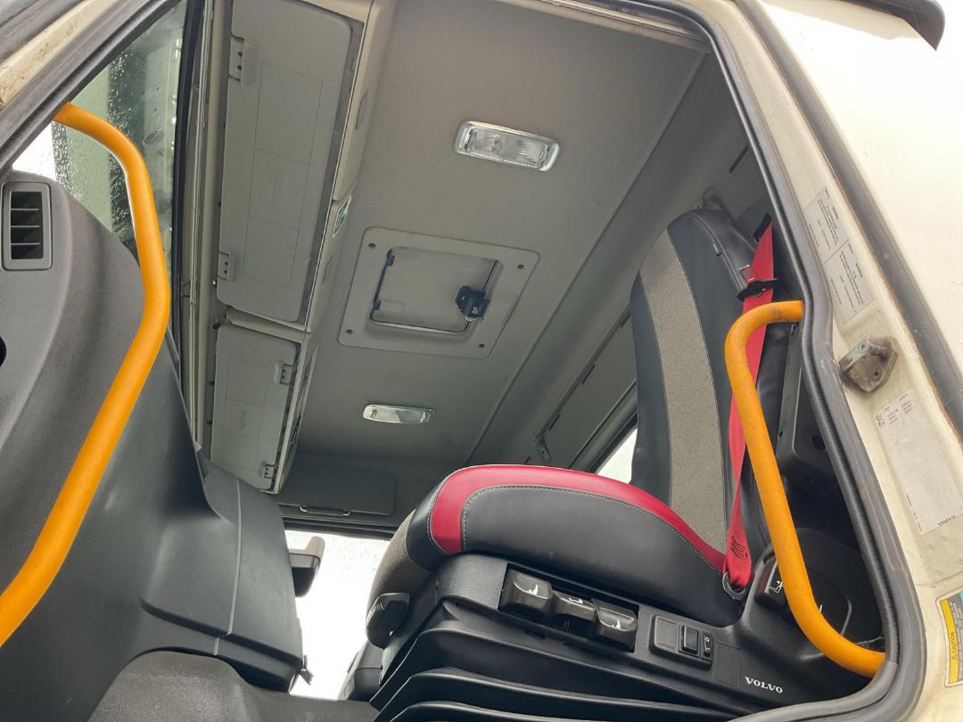 Photo '22' of Volvo FM540 Cab Chassis