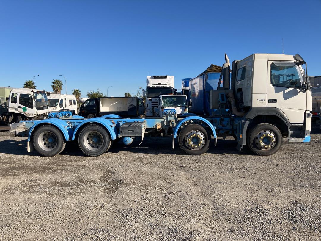 Photo '3' of Volvo FM540 Cab Chassis Photo '3' of Volvo FM540 Cab Chassis