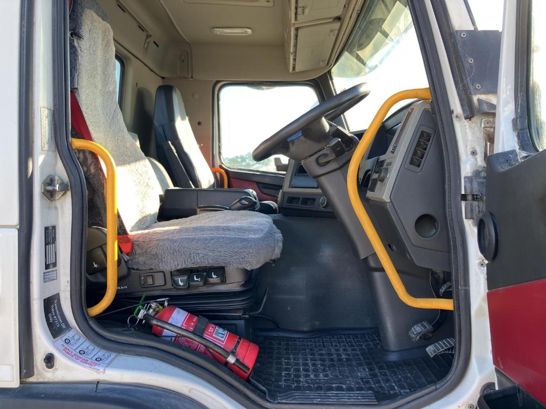 Photo '11' of Volvo FM540 Cab Chassis Photo '11' of Volvo FM540 Cab Chassis