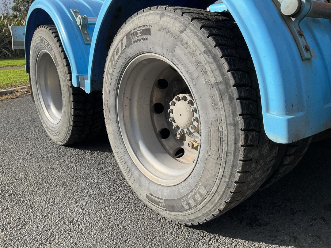 Photo '28' of Volvo FM540 Cab Chassis