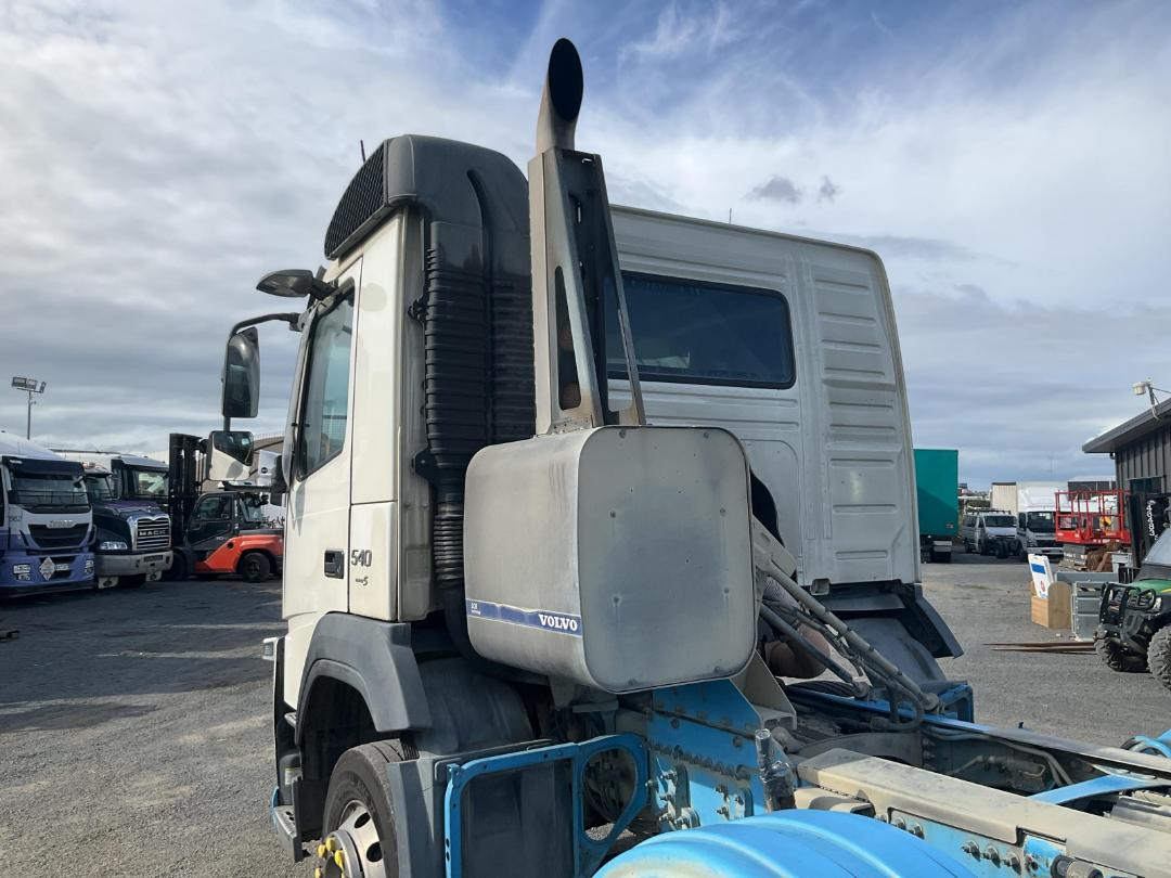 Photo '18' of Volvo FM540 Cab Chassis Photo '18' of Volvo FM540 Cab Chassis