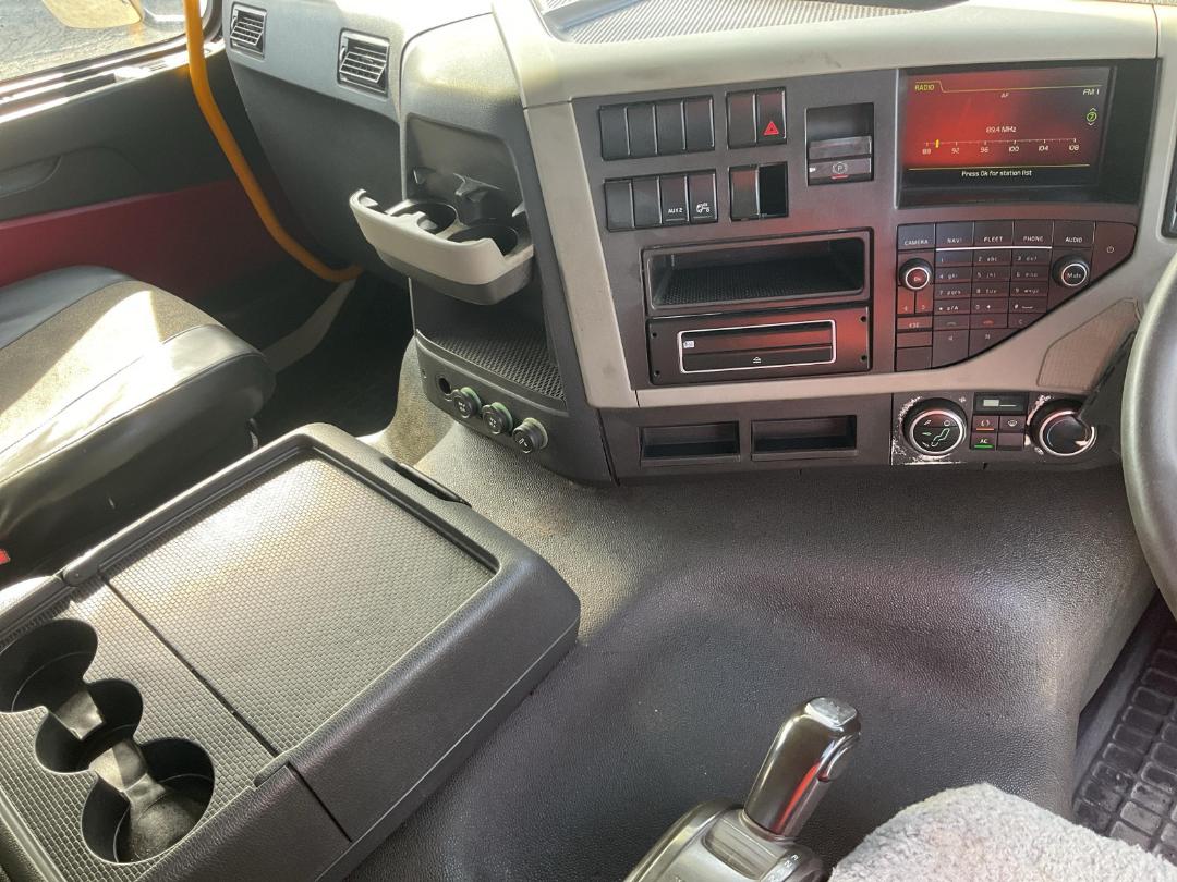 Photo '14' of Volvo FM540 Cab Chassis Photo '14' of Volvo FM540 Cab Chassis