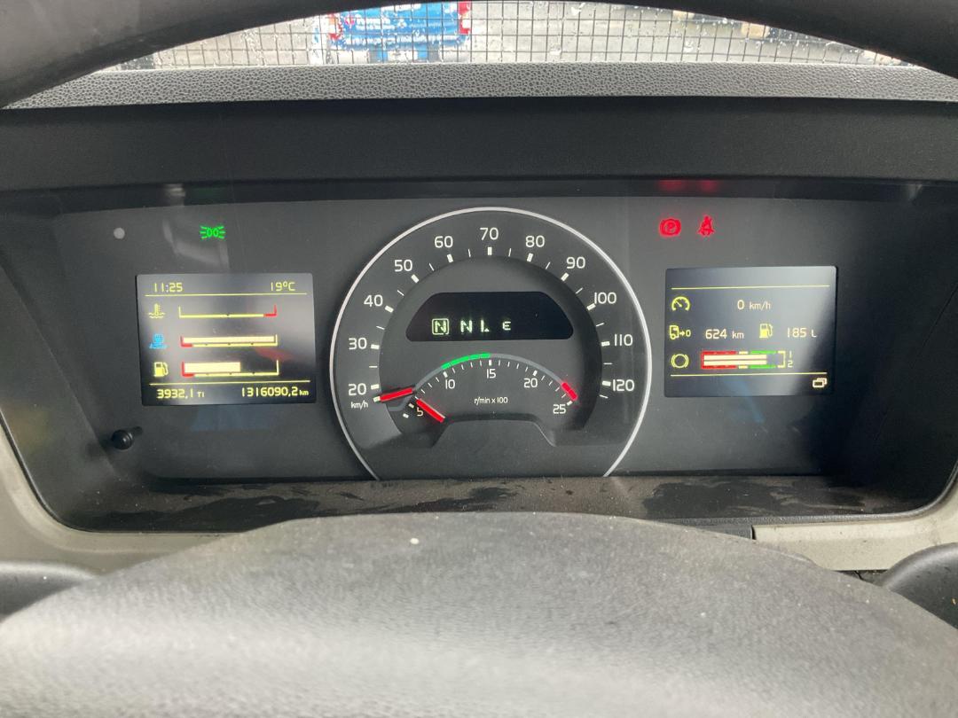 Photo '17' of Volvo FM540 Cab Chassis