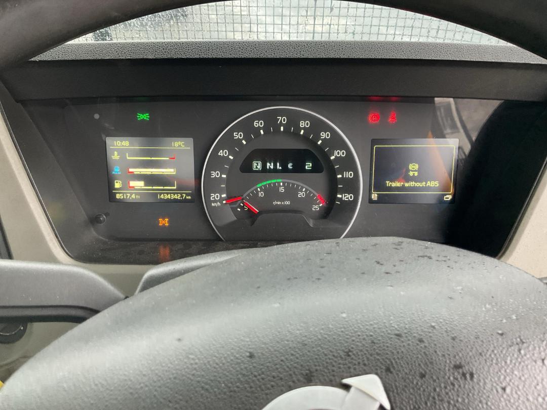 Photo '12' of Volvo FM540 Cab Chassis