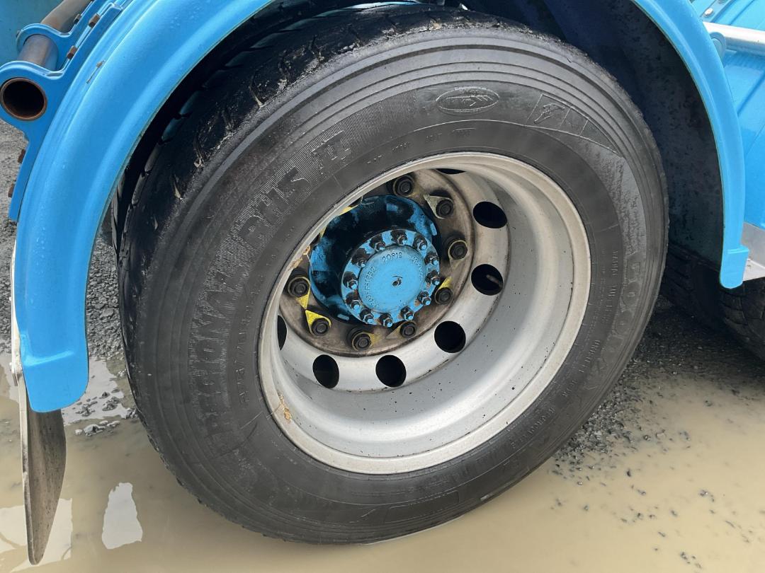 Photo '33' of Volvo FM540 Cab Chassis