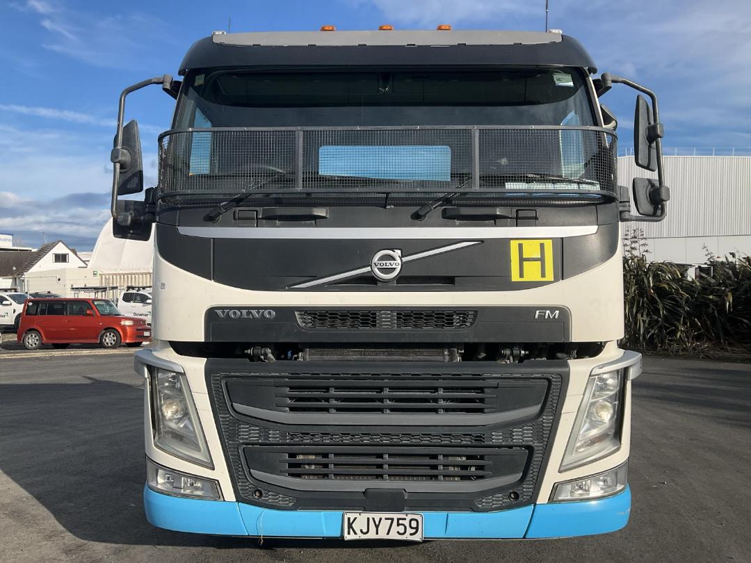 Photo '13' of Volvo FM540 Cab Chassis