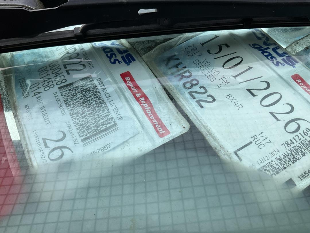 Photo '11' of Volvo FM540 Tanker