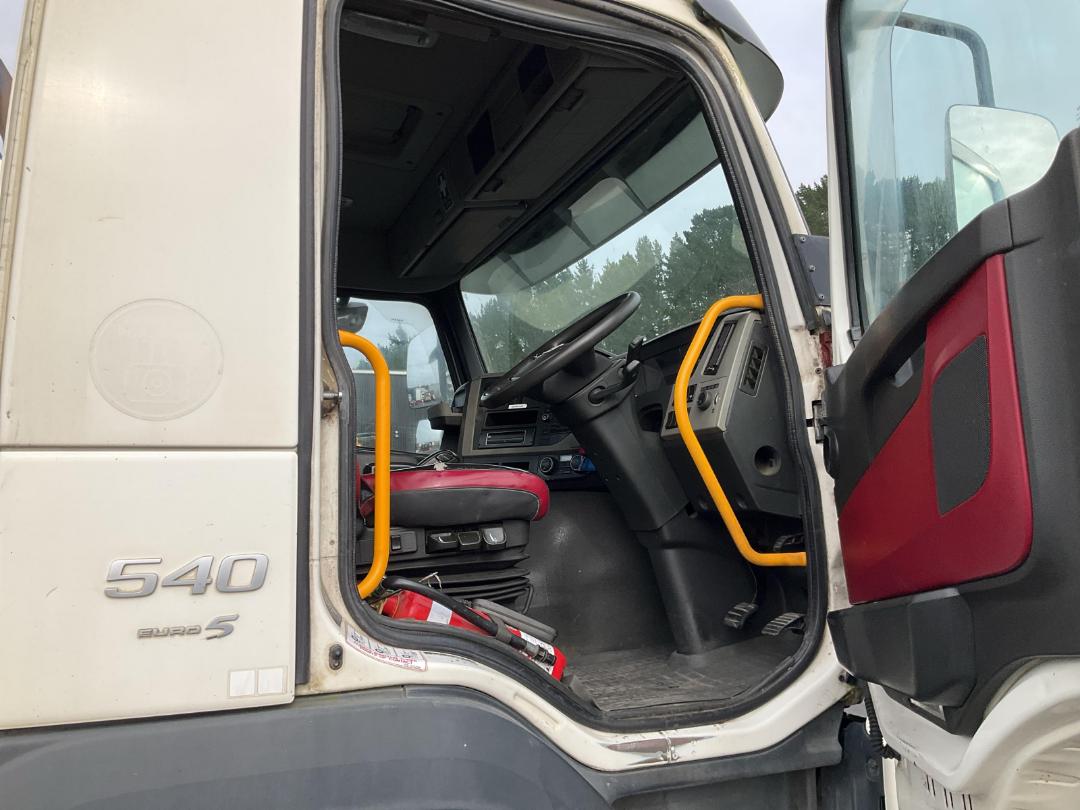 Photo '21' of Volvo FM540 Tanker