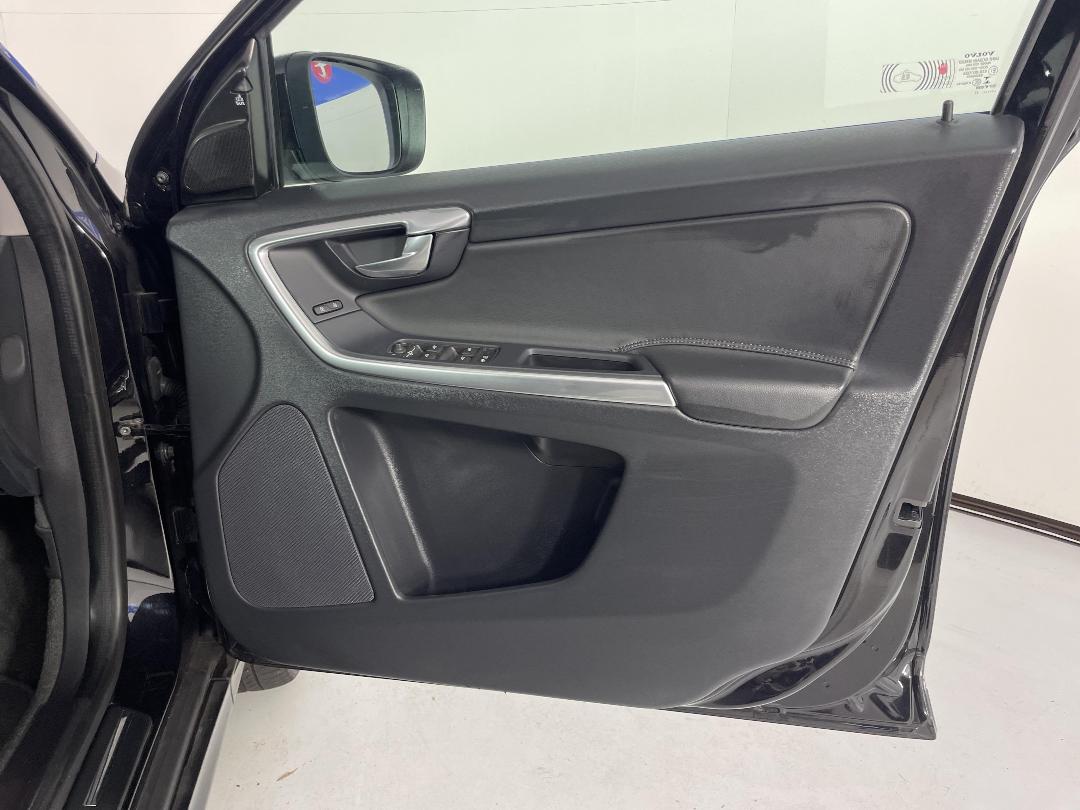 Photo '15' of Volvo XC60