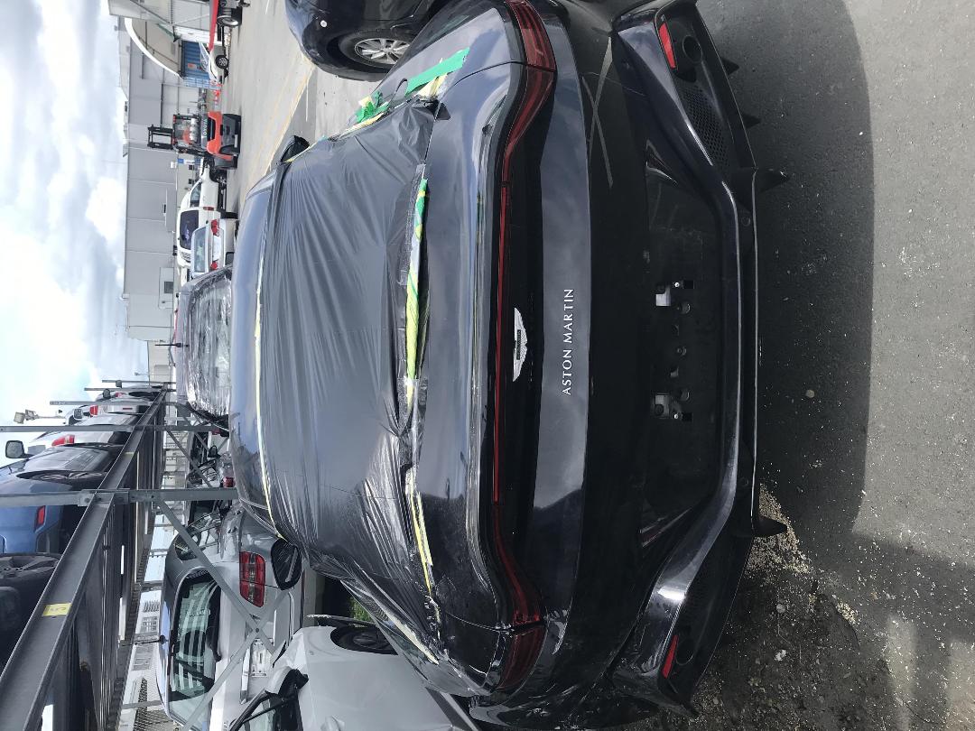 Photo '11' of Aston Martin Vantage