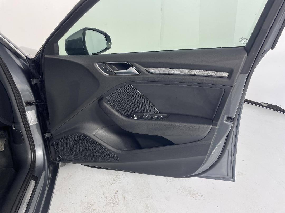 Photo '15' of Audi A3 Photo '15' of Audi A3