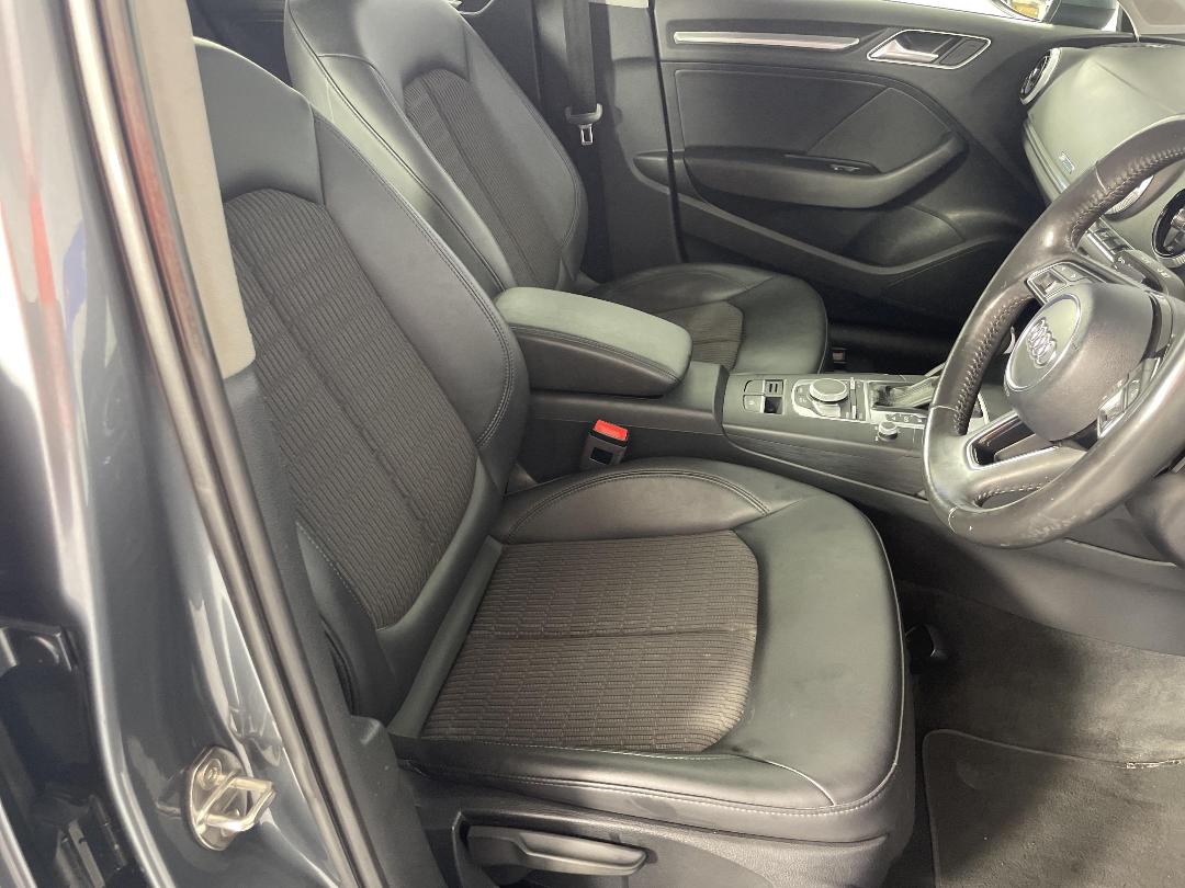 Photo '16' of Audi A3 Photo '16' of Audi A3