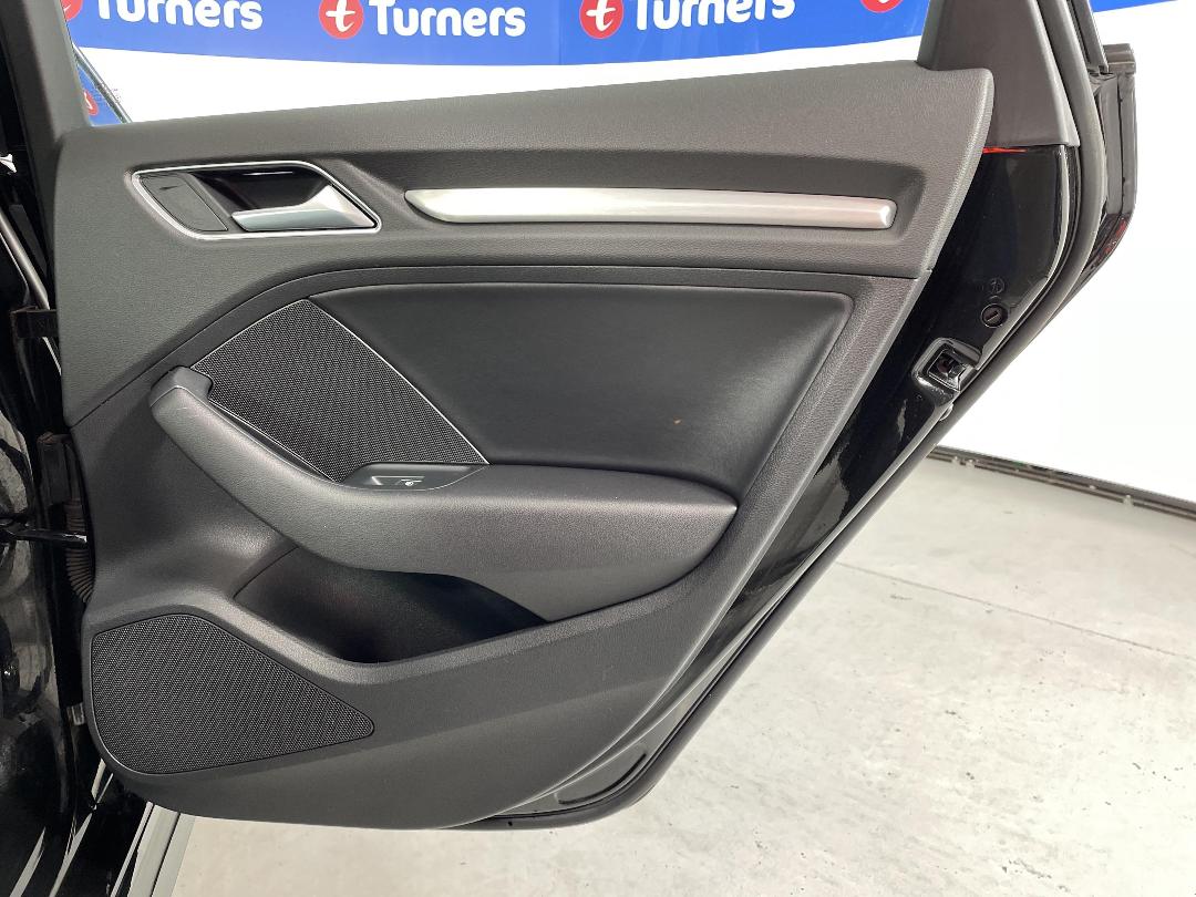 Photo '19' of Audi A3