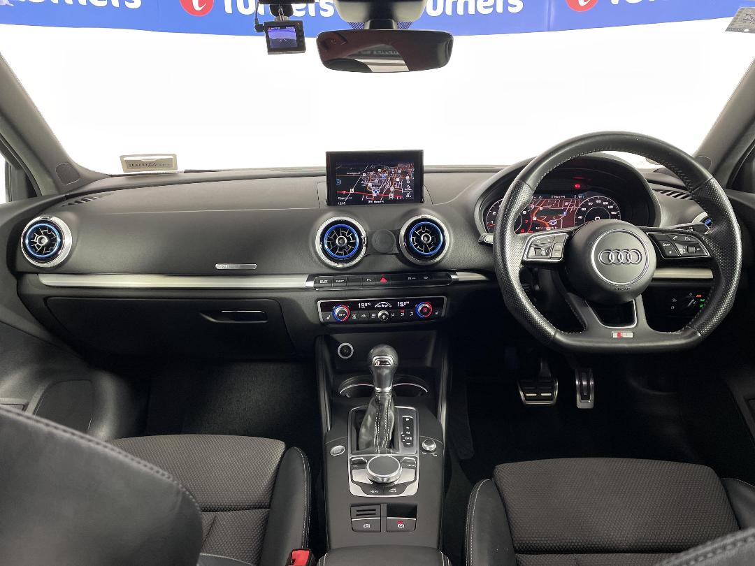 Photo '17' of Audi A3