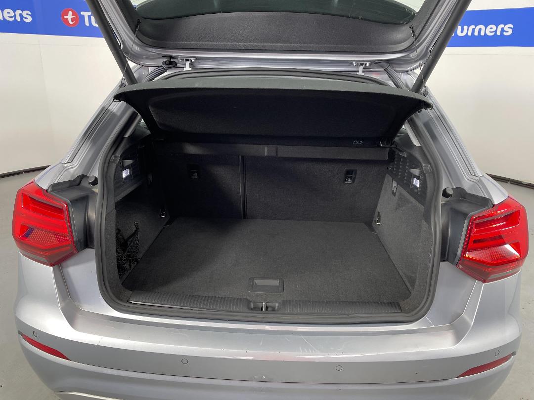 Photo '14' of Audi Q2