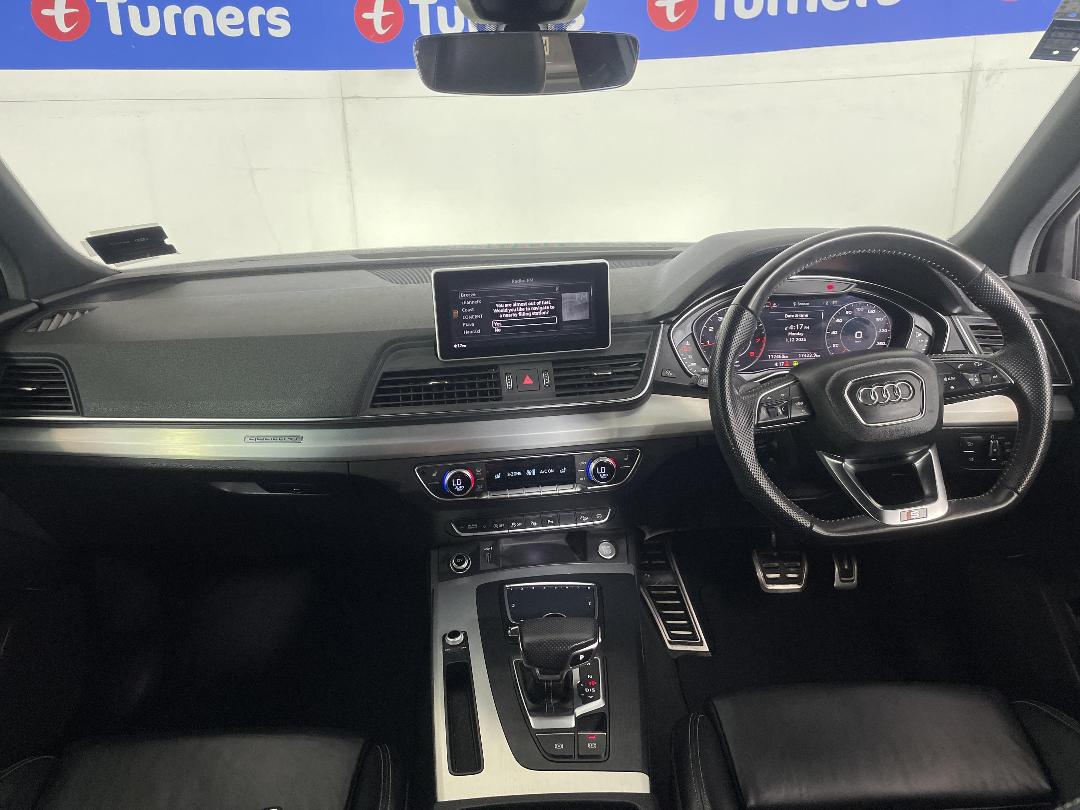 Photo '17' of Audi Q5 Photo '17' of Audi Q5