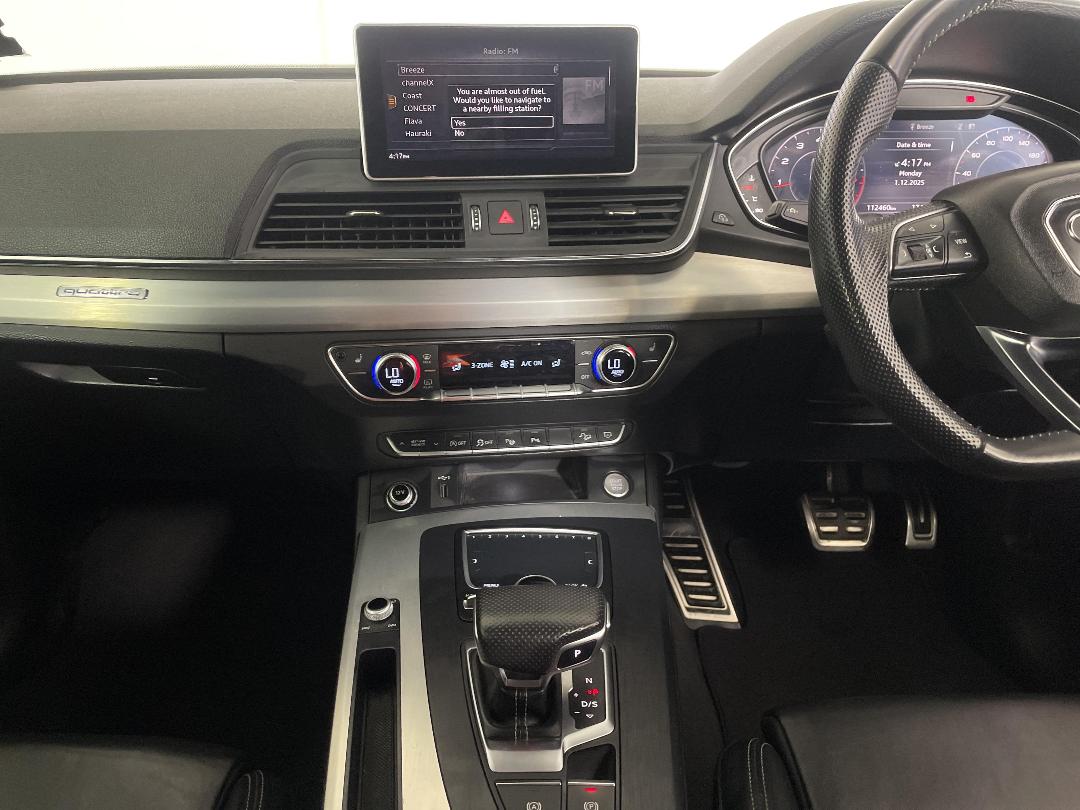 Photo '18' of Audi Q5 Photo '18' of Audi Q5