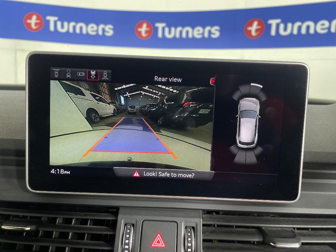 Photo '28' of Audi Q5 Photo '28' of Audi Q5