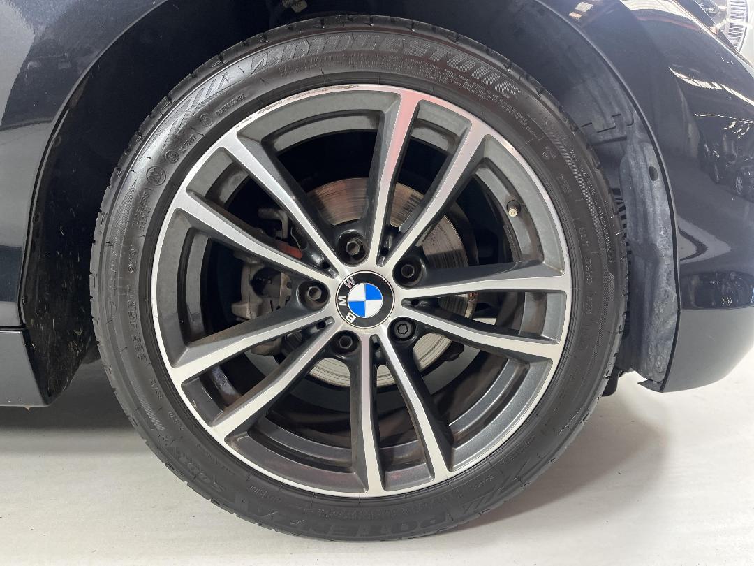 Photo '9' of BMW 118I Photo '9' of BMW 118I