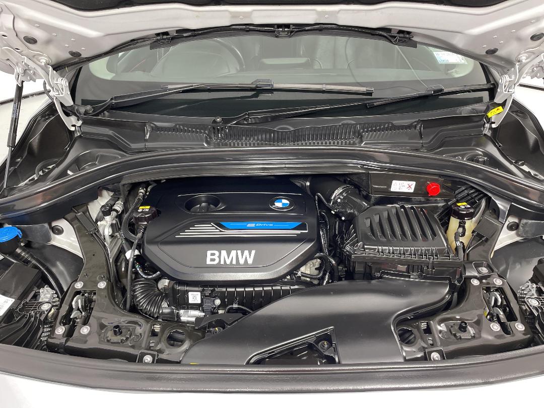 Photo '13' of BMW 2 Series