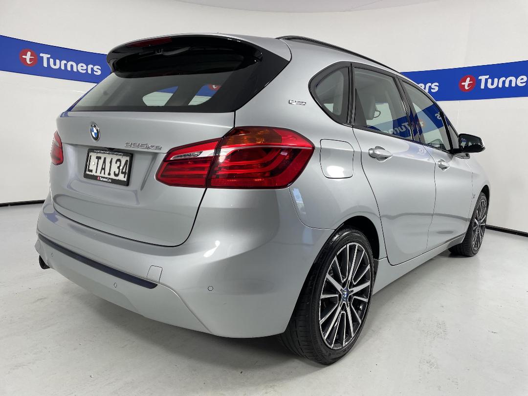 Photo '7' of BMW 2 Series