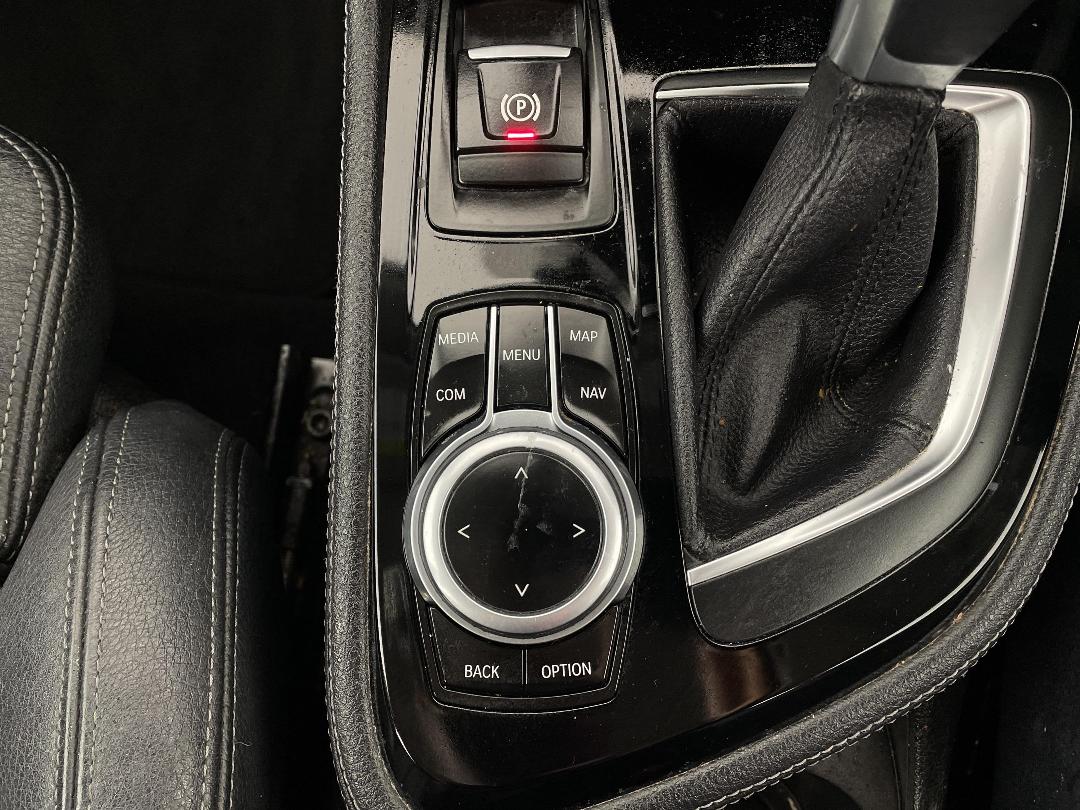 Photo '23' of BMW 2 Series